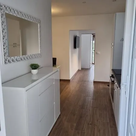 Angel Wing Apartmant