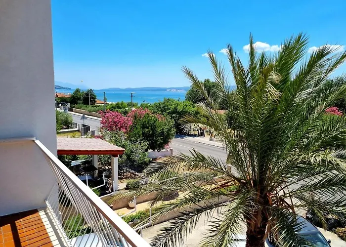 Angel Wing Apartmant *